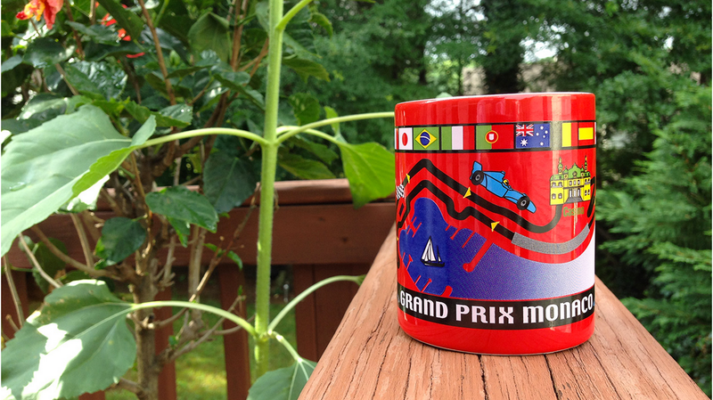 Illustration for article titled Professional grade coffee mugs